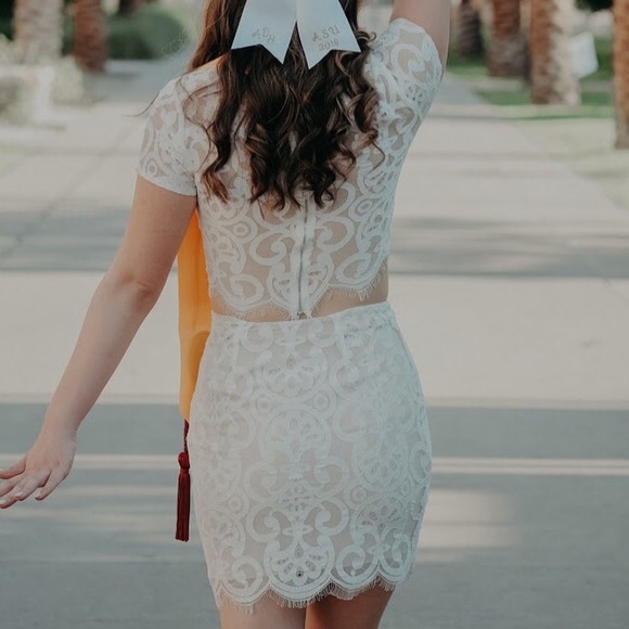 Tobi white and nude lace two-piece set - Picture 3 of 6
